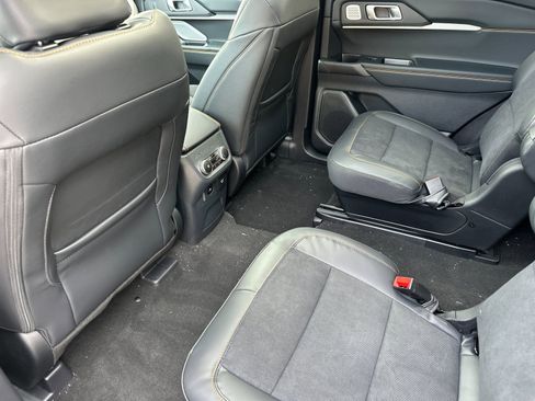 New 2026 Ford Explorer Tremor w/ Tremor Ultimate Package AWD/4WD image 13