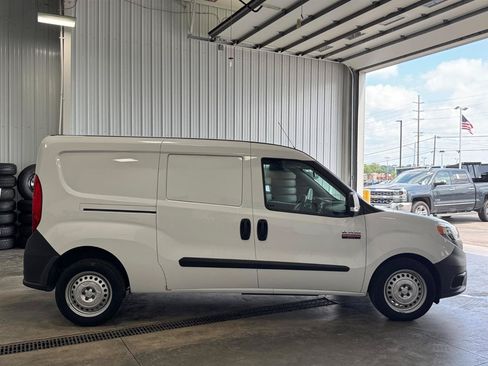 Used 2017 RAM ProMaster City Tradesman w/ Rear Back-up Camera Group FWD image 2