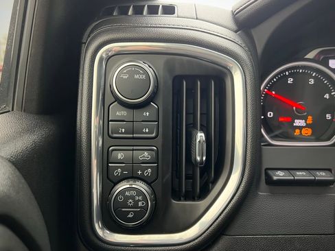 Used 2023 Chevrolet Silverado 3500 High Country image 51