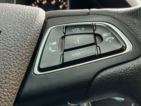 Used 2017 Ford Escape Titanium w/ Equipment Group 301A image 7