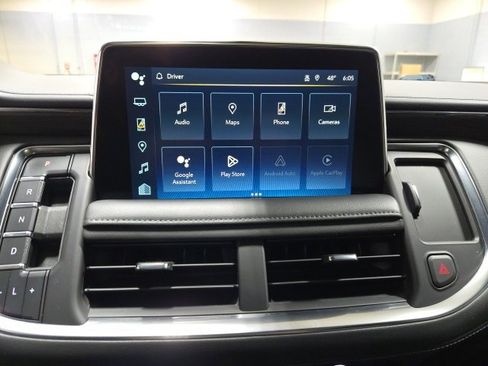 Used 2022 Chevrolet Tahoe Z71 w/ Z71 Off-Road Package image 34