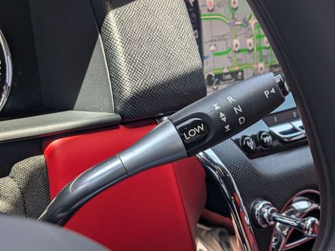 Used 2022 Rolls-Royce Cullinan w/ Dark Exterior Package AWD/4WD image 37