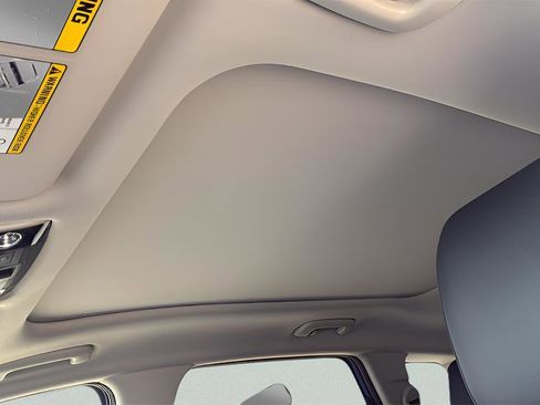 New 2026 Kia Sportage SX image 13