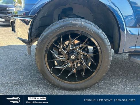 Used 2018 Ford F150 Lariat w/ Equipment Group 502A Luxury AWD/4WD image 12