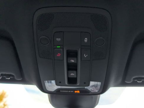 New 2025 Audi Q3 2.0T Premium image 7