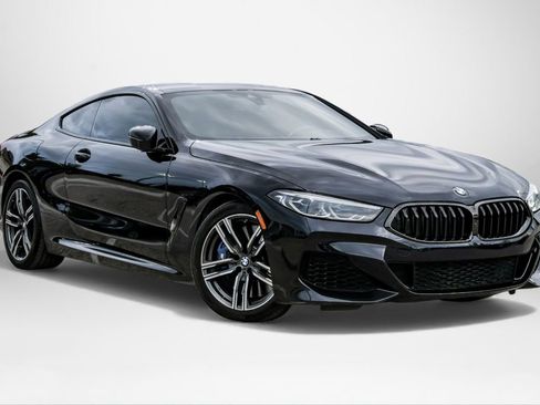 Used 2022 BMW M850i xDrive Coupe w/ Driving Assistance Package image 4