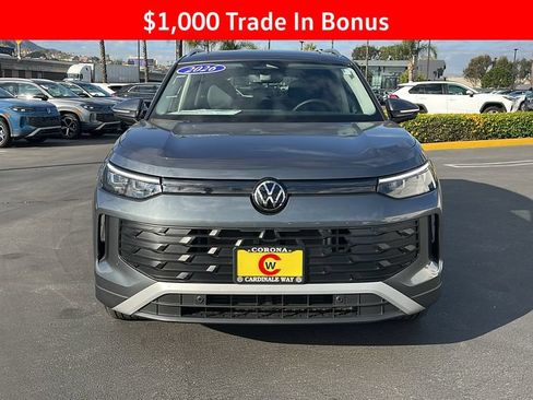 New 2026 Volkswagen Tiguan SE AWD/4WD image 3
