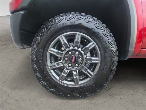 Used 2025 GMC Sierra 1500 AT4X image 14