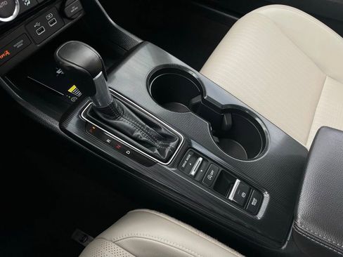 Certified 2024 Honda Civic Touring image 18