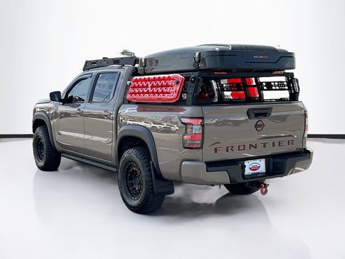 Used 2023 Nissan Frontier PRO-4X w/ Tow Package AWD/4WD image 7