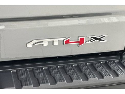 New 2026 GMC Sierra 1500 AT4X AWD/4WD image 18