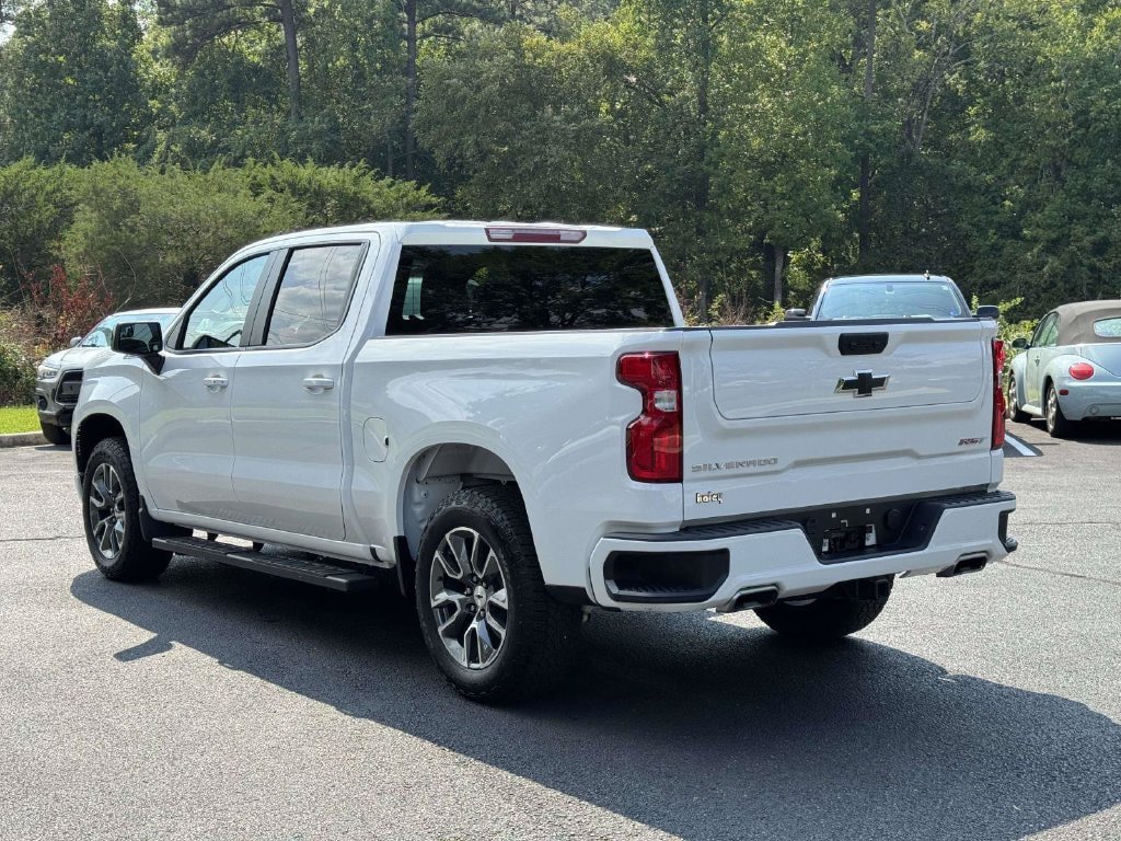 Used 2025 Chevrolet Silverado 1500 RST w/ Z71 Off-Road Package AWD/4WD image 24