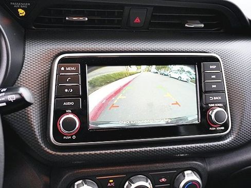 Used 2024 Nissan Kicks S image 26