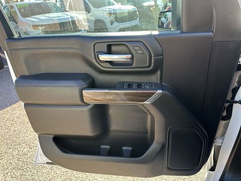 Used 2021 Chevrolet Silverado 2500 LT w/ Z71 Sport Edition image 30