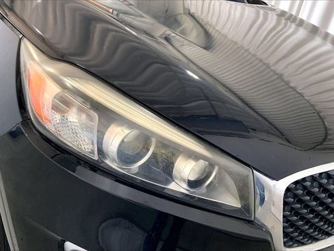 Used 2016 Kia Sorento L FWD image 12