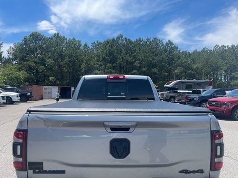 Used 2024 RAM 2500 Laramie w/ Night Edition AWD/4WD image 8