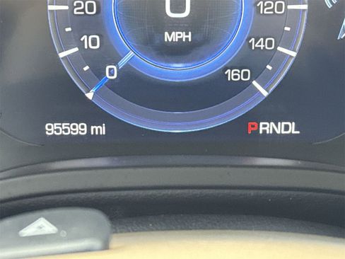 Used 2019 Cadillac Escalade Platinum image 16