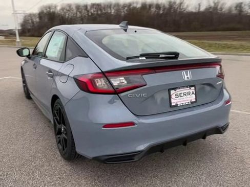 Used 2023 Honda Civic Sport image 7