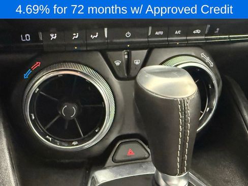 Used 2019 Chevrolet Camaro LT image 21