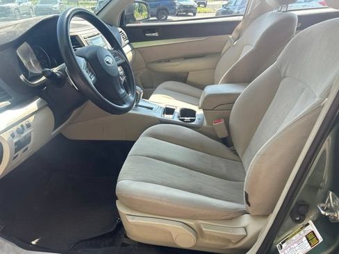 Used 2013 Subaru Outback 2.5i AWD/4WD image 11