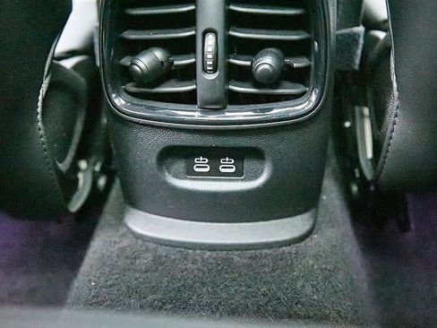 Used 2022 MINI Cooper Clubman John Cooper Works image 29