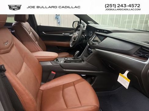 New 2026 Cadillac XT5 Premium Luxury w/ Driver Assist Package FWD image 24