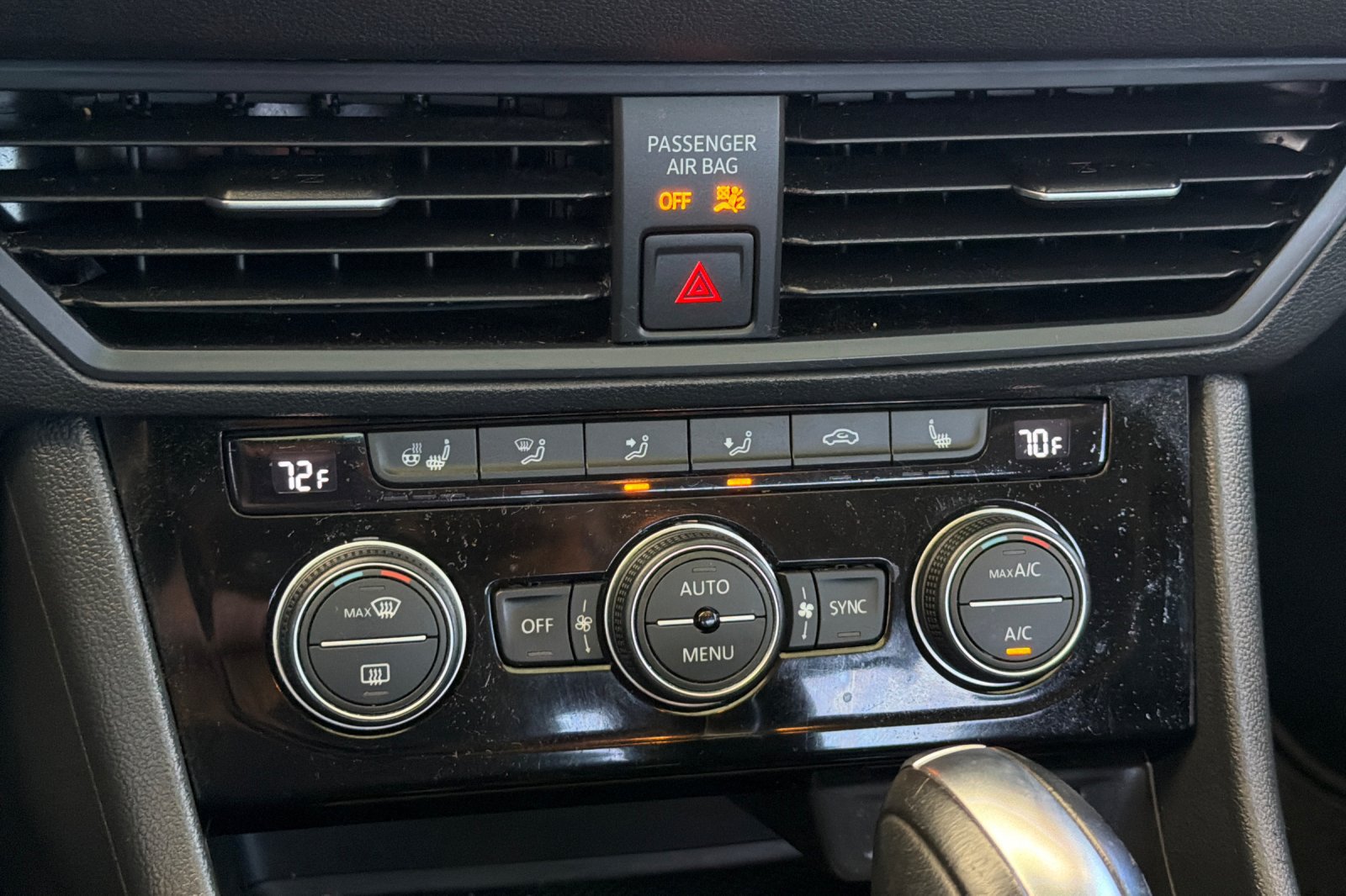 Used 2021 Volkswagen Jetta SE FWD image 21