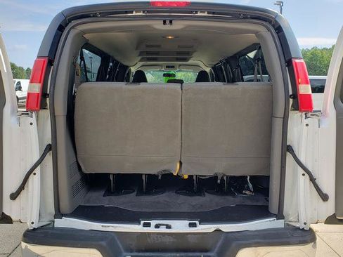 Used 2016 Chevrolet Express 3500 LT w/ LT Preferred Equipment Group RWD image 5