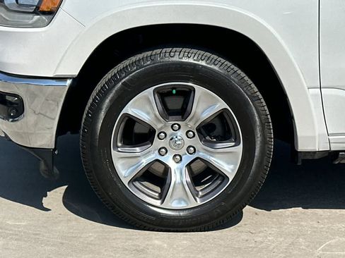 Used 2020 RAM 1500 Laramie RWD image 34