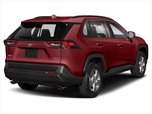 Certified 2020 Toyota RAV4 XLE w/ Convenience Package AWD/4WD image 3