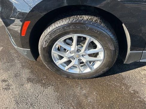 Used 2022 Chevrolet Equinox LS w/ LS Convenience Package image 47