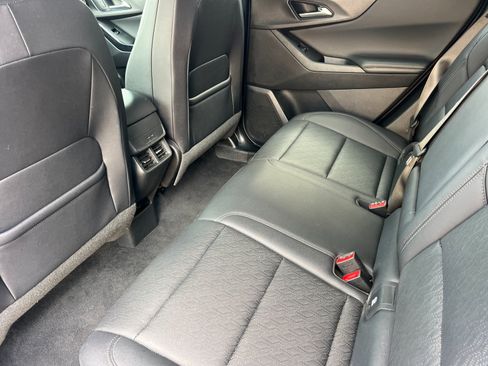 Used 2025 Chevrolet Equinox LT w/ Convenience Package II AWD/4WD image 12