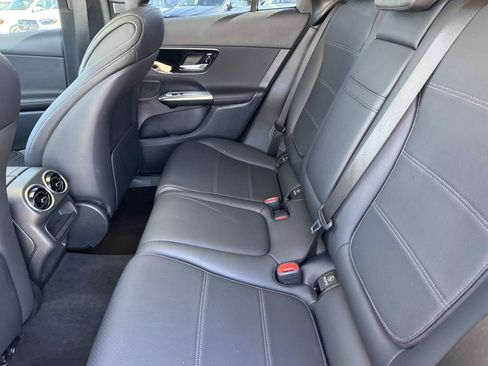 Certified 2025 Mercedes-Benz GLC 300 4MATIC image 12