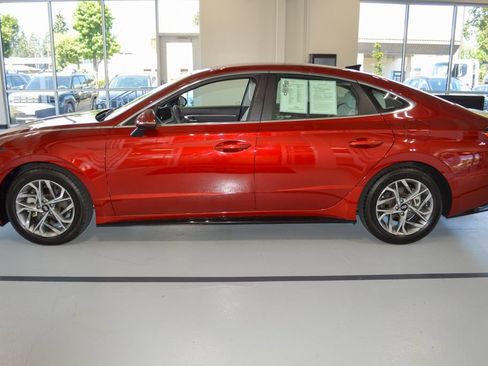 Certified 2023 Hyundai Sonata SEL FWD image 8