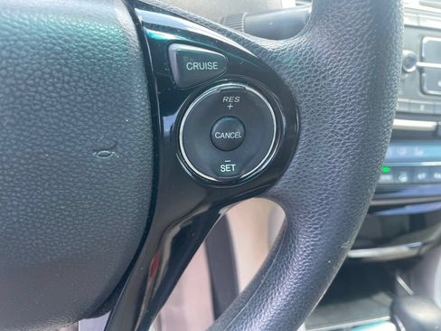 Used 2016 Honda Accord LX image 14