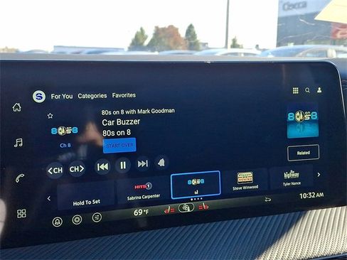 New 2026 Nissan Kicks SR w/ Cold Weather Package image 3