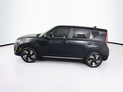 Used 2023 Kia Soul GT-Line w/ GT-Line Technology Package FWD image 4