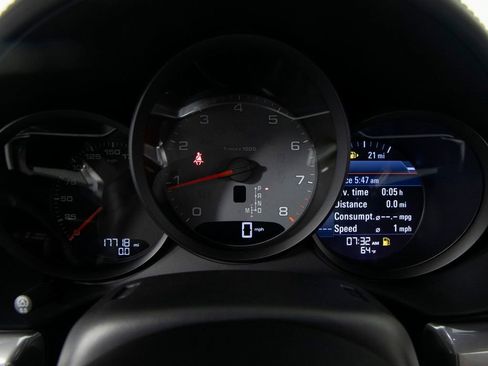 Certified 2024 Porsche 718 Cayman S RWD image 24