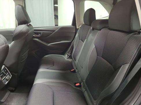 Used 2021 Subaru Forester Premium AWD/4WD image 20