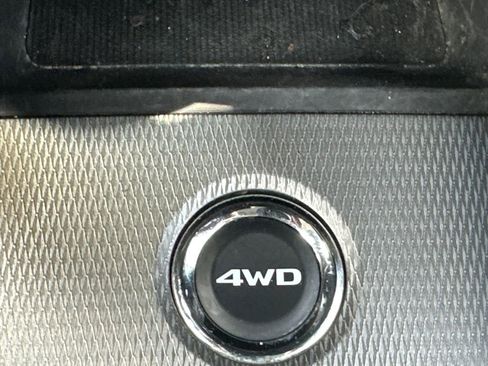 Used 2025 Mitsubishi Outlander Sport AWD image 31