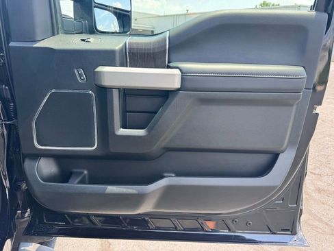 Used 2021 Ford F250 Lariat AWD/4WD image 28