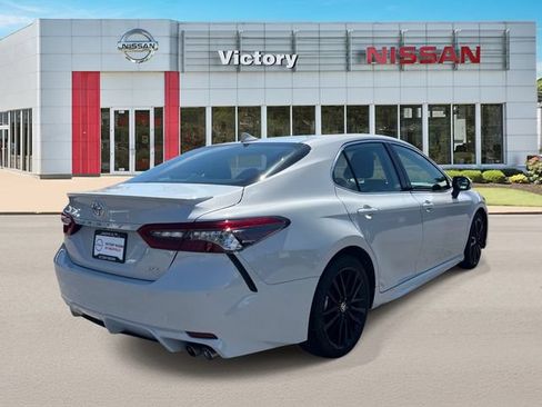 Used 2024 Toyota Camry XSE FWD image 3