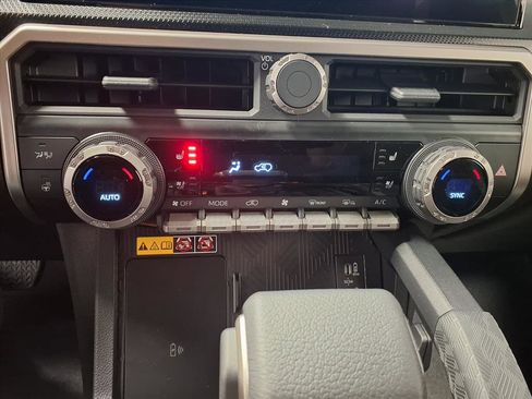 New 2026 Toyota 4Runner Limited image 15