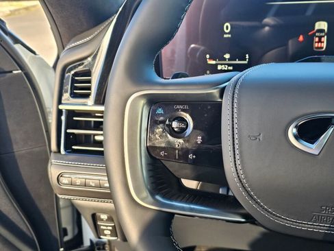 New 2026 INFINITI QX80 Autograph image 33