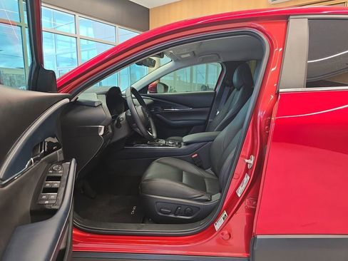 Used 2020 MAZDA CX-30 FWD w/ Preferred Package image 12