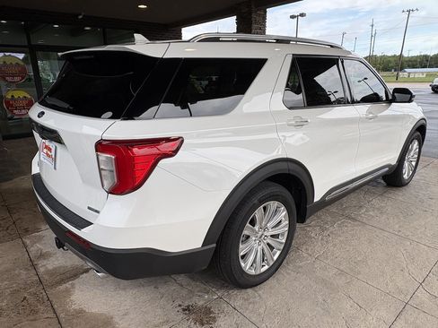 Used 2020 Ford Explorer Limited AWD/4WD image 6