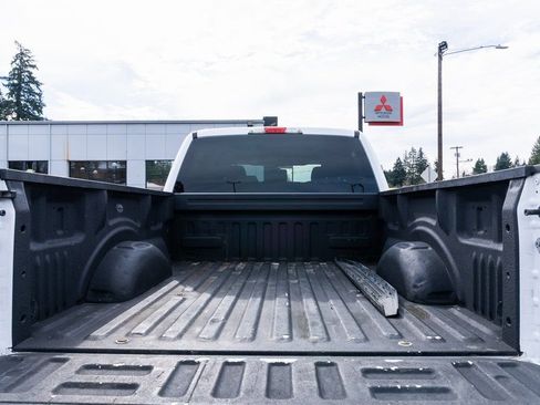 Used 2016 Ford F150 XLT w/ Trailer Tow Package image 6