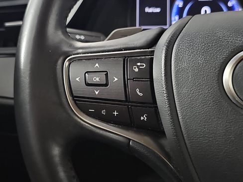 Used 2022 Lexus ES 350 w/ Accessory Package FWD image 16