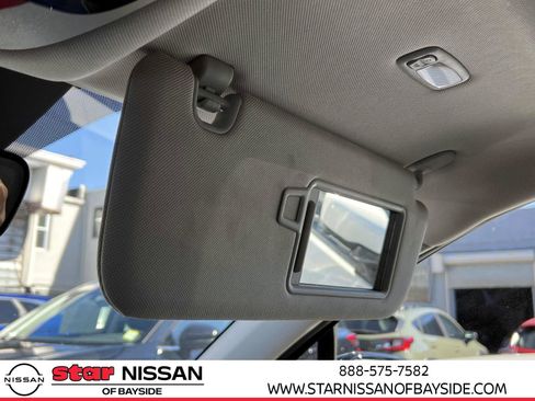 Used 2023 Kia Sorento SX image 31