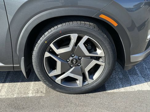 Used 2024 Hyundai Palisade SEL w/ Premium Package image 12